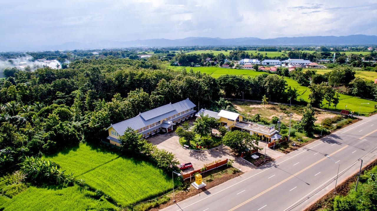 Raiwin Buri Resort Phrae Bagian luar foto